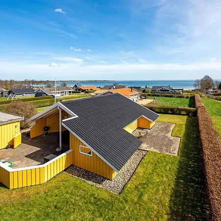 Halla - 250m From The Sea By Interhome Сasa de vacaciones