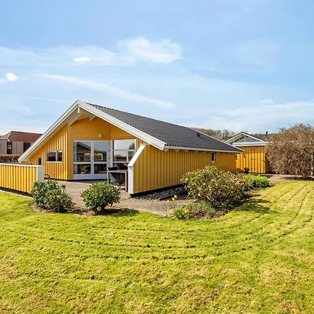 Holiday home Halla - 250m From The Sea By Interhome Sjolund