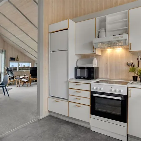 Сasa de vacaciones Halla - 250m From The Sea By Interhome Sjolund