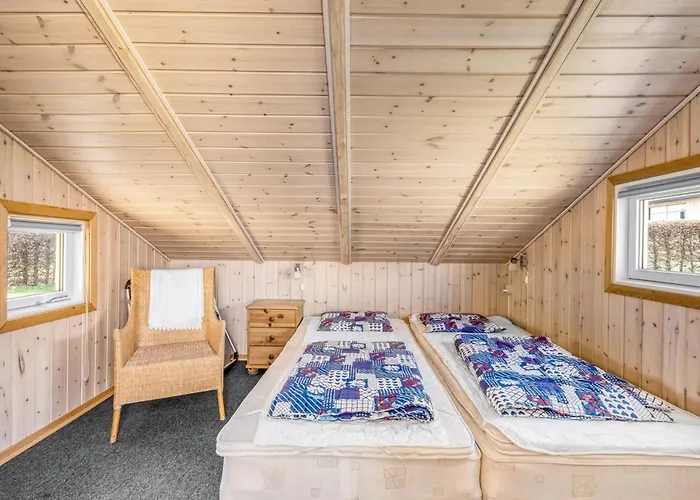 Halla - 250m From The Sea By Interhome Ferienhaus *